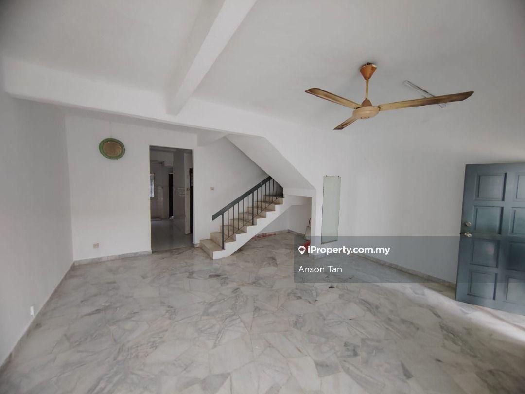 Limited Unit Below Market Prime Area 2 Storey Terrace