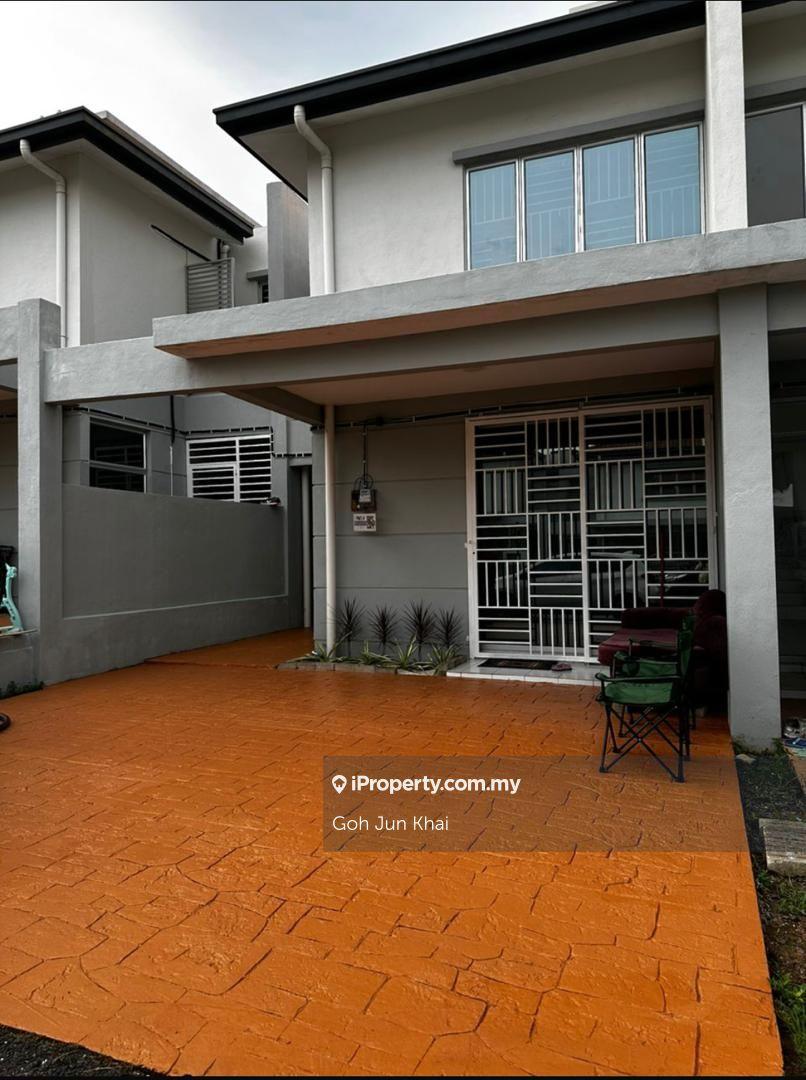 Rumah Teres Dua Tingkat @ Residensi Prima A'Famosa