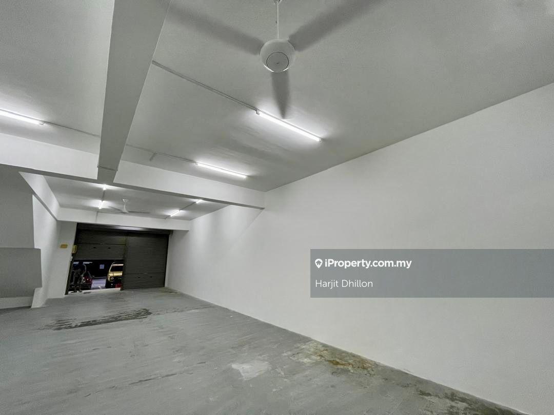 2 Storey Shop Office @ Bandar Parklands 