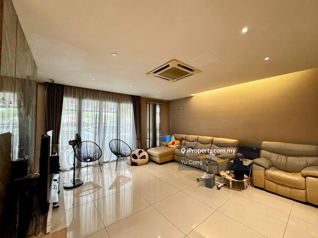 Bandar Dato Onn @ Double Storey Terrace House Fully Renovated 24x70