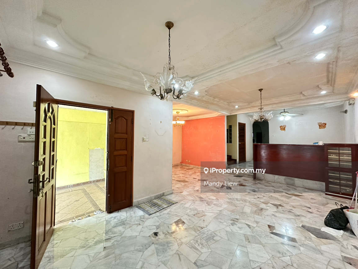 Good Location, Gated & Guarded, Renovated, Good Condition