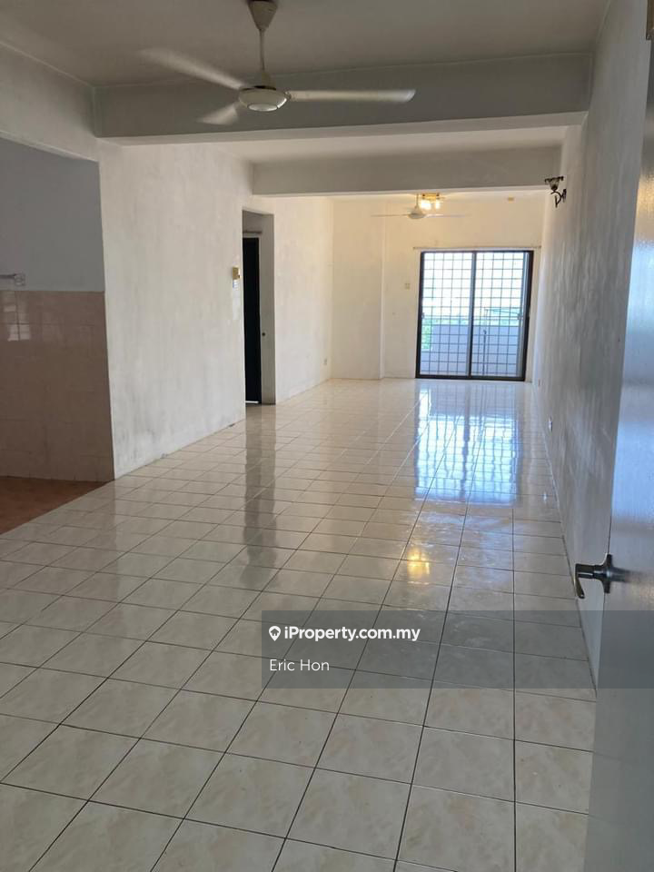 Sri Gotong Apartment For Rent