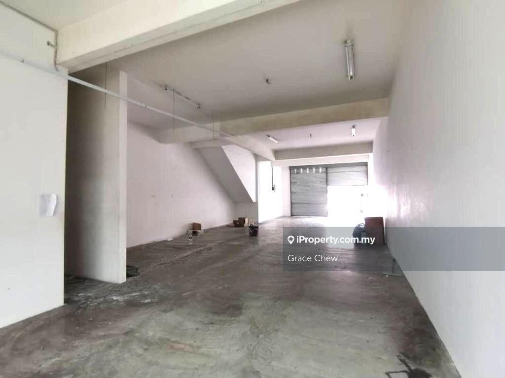 Partially Furnished Ground Floor Shop Lot at Taman Gaya for Rent 