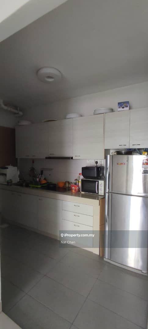 Dk senza Taylor college fully furnished for sell