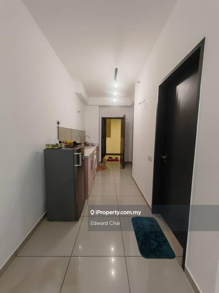Brand New Fully Furnished D'Quince Unit