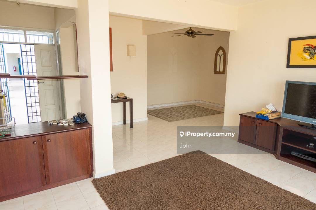 Seaview unit at Istana condo ,Kuah town Langkawi 