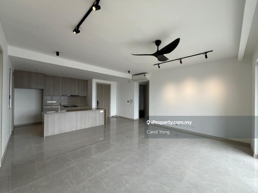 Brand New unit for sale, Just done up with nice renovation! 