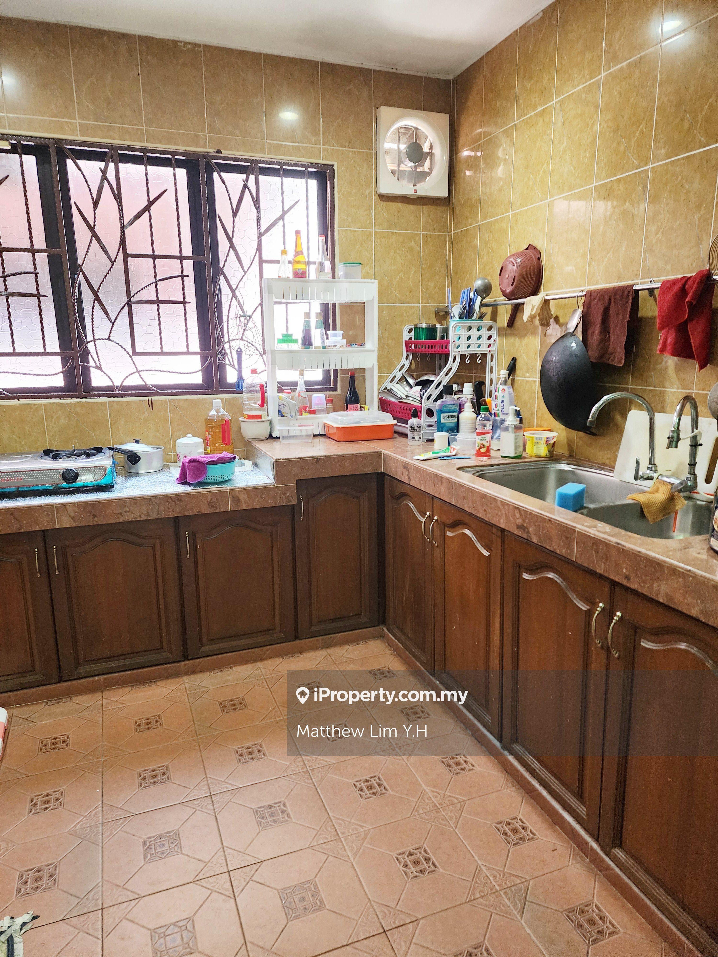 Double Storey Link House Bandar Bukit Tinggi 2 Gated & Guarded