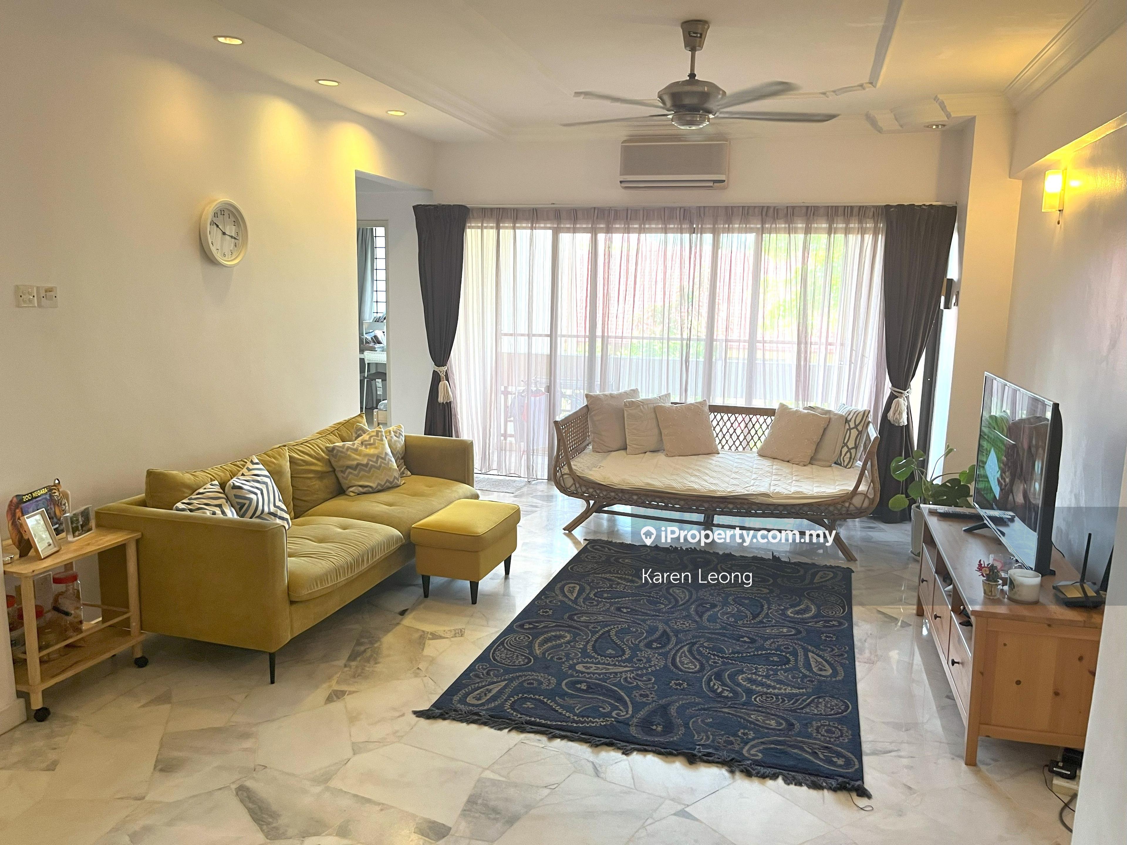 Resort-style facilities and living at a family friendly condominium