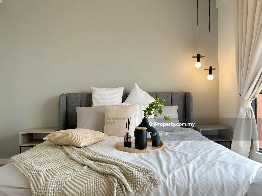 Emerald 9 Service Residence For Sale