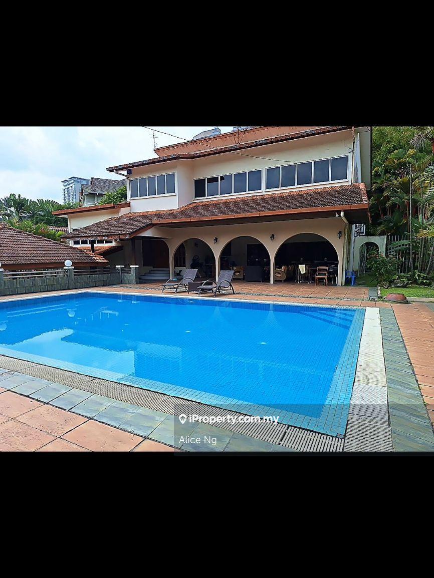 Private Swimming Pool Tropical Oasis Vibes