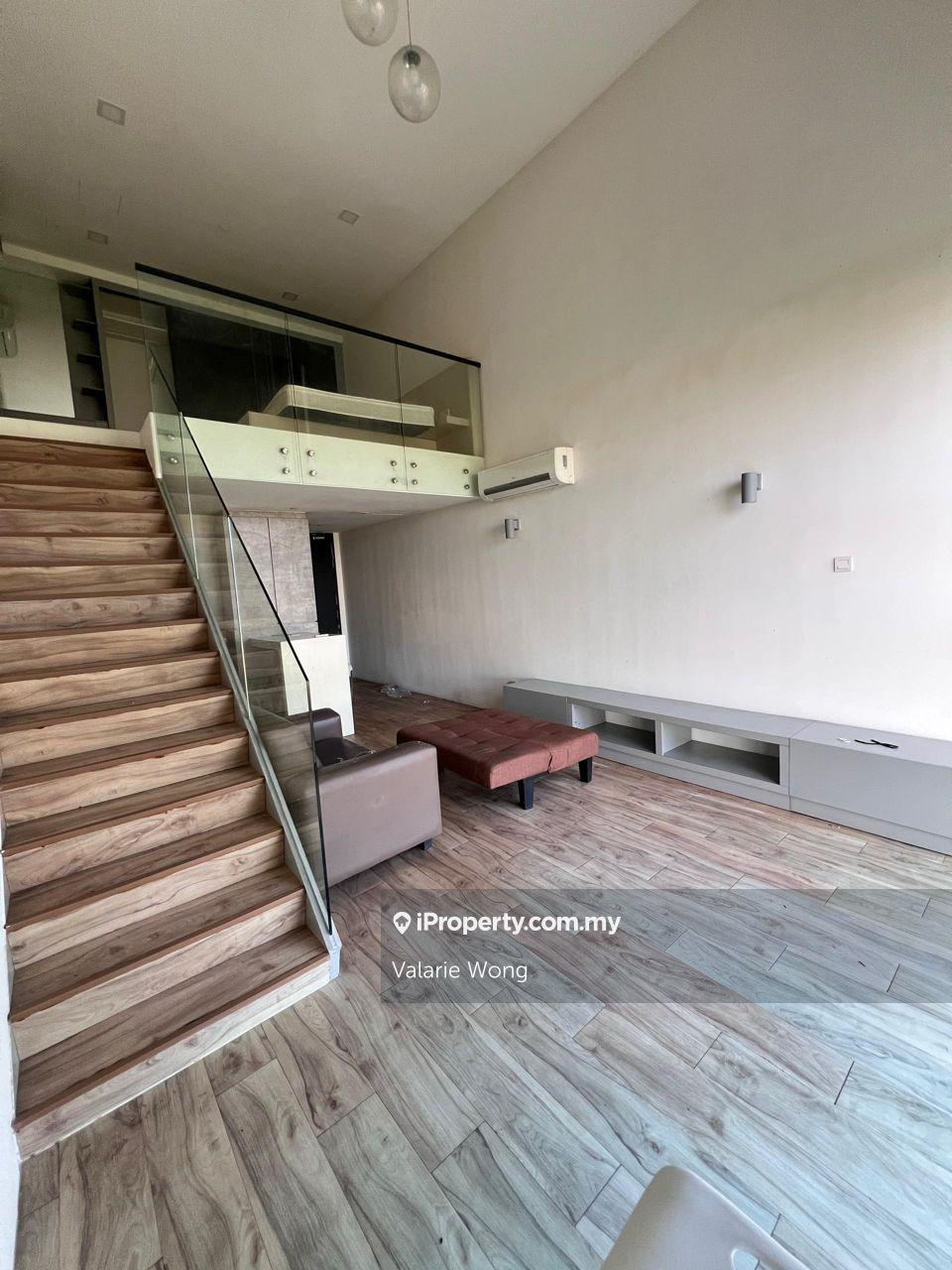 Stylish and Cozy Studio Unit - Skypark @ Cyberjaya