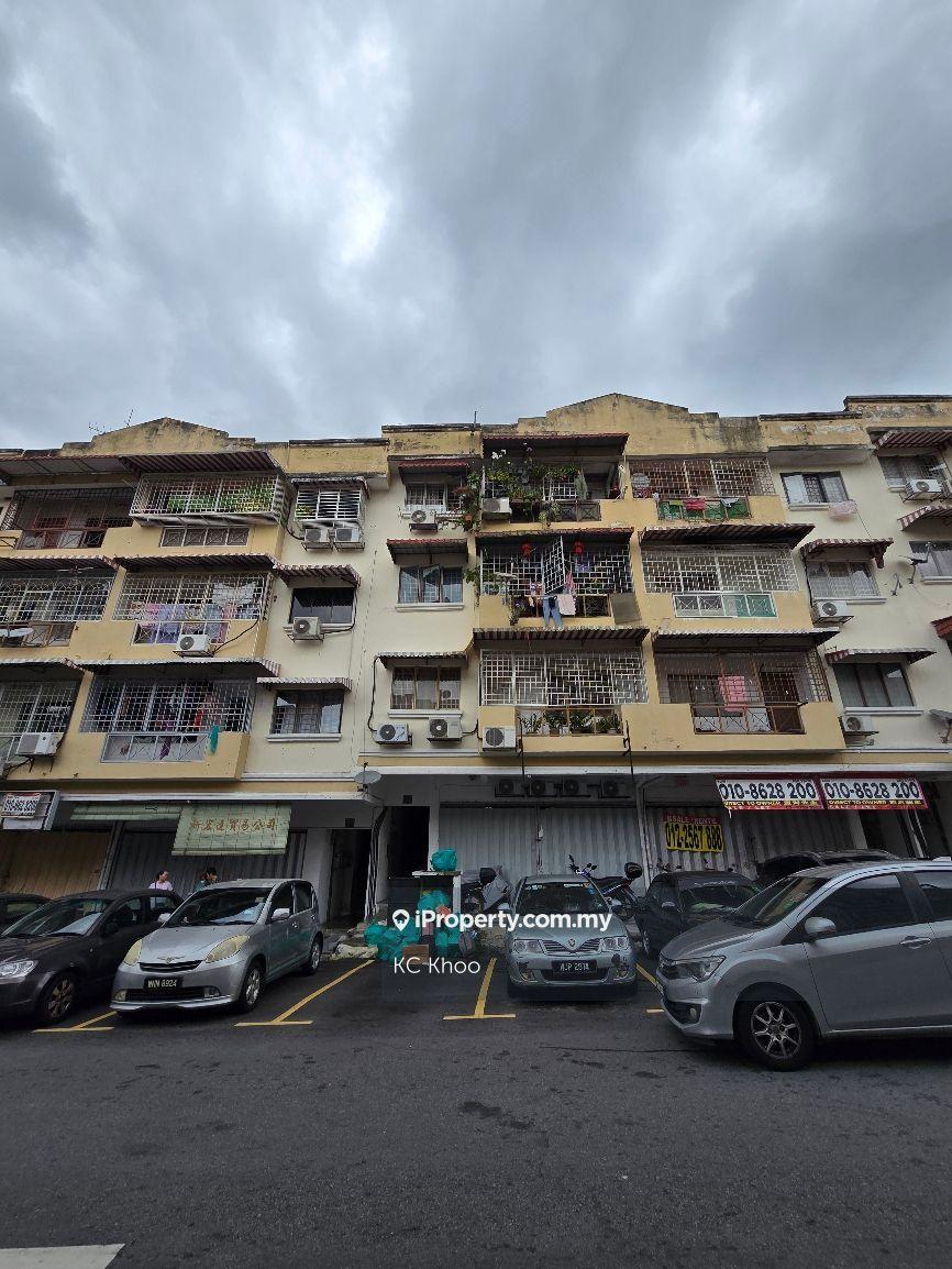 Shop Apartment for Sale @ Taman Bukit Teratai, Ampang
