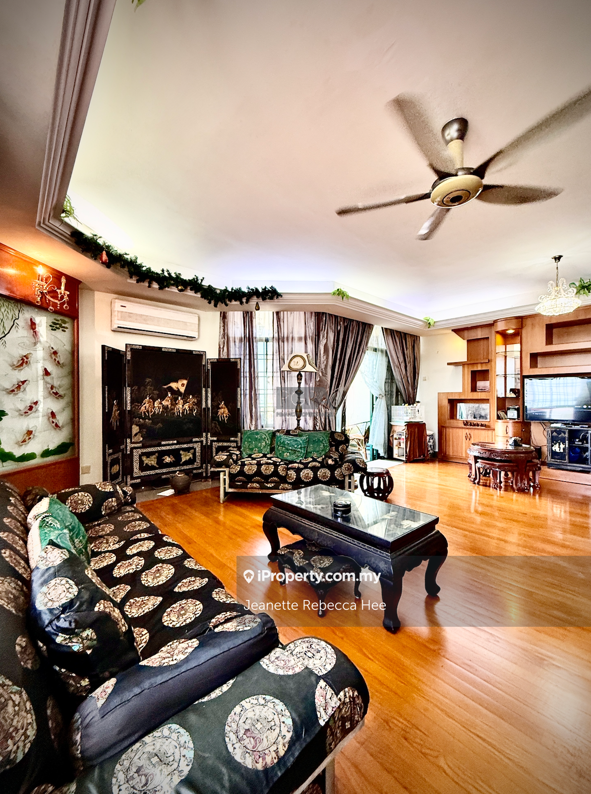 Penthouse in a Picturesque Coastal Enclave in Diamond Villa Penthouse