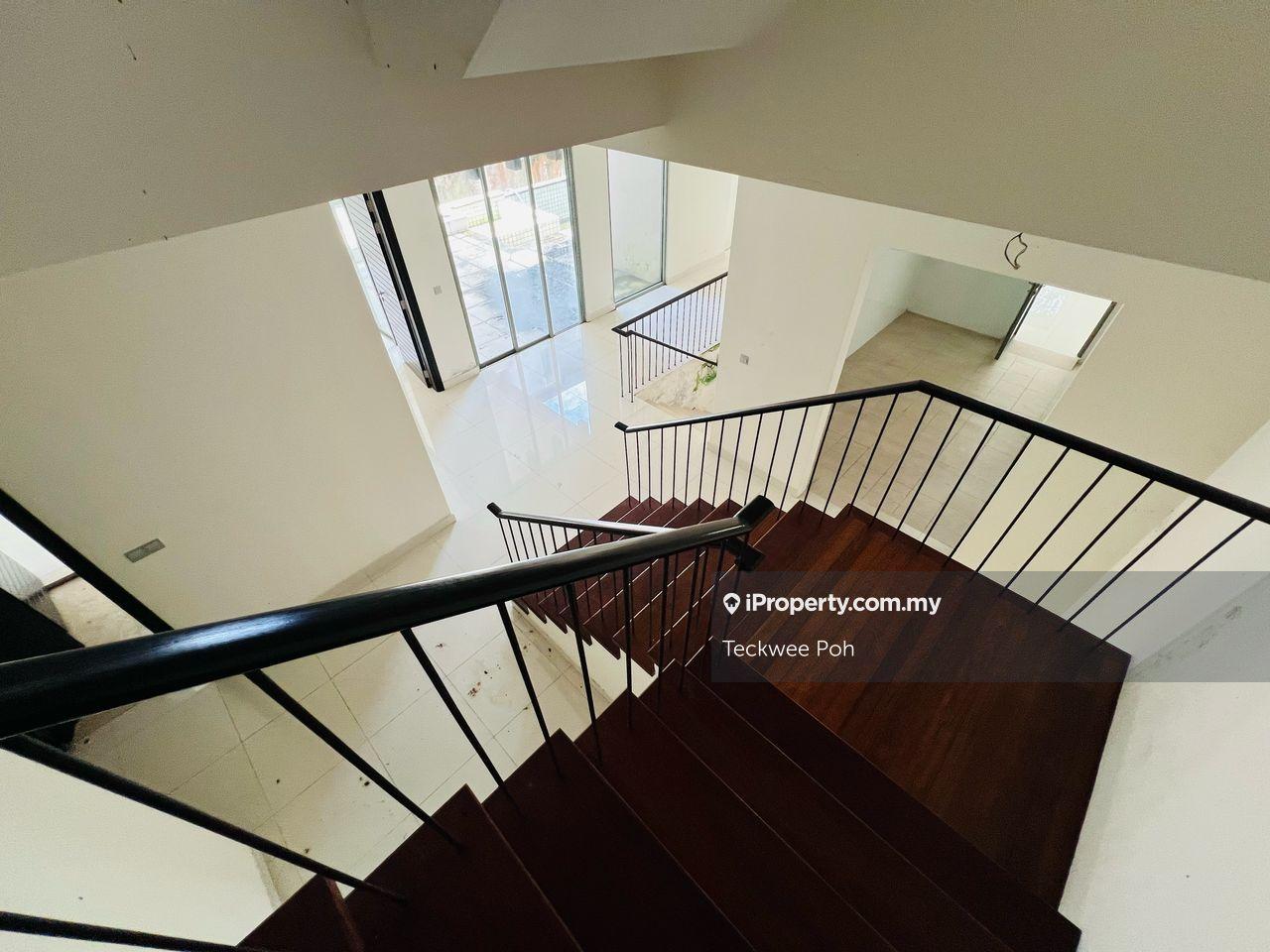 Tijani ukay bungalow for sale ready viewing nice condition