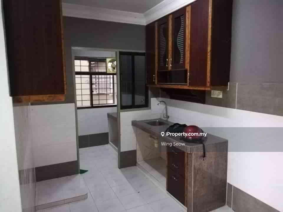 Sri Meranti basic unot available 1st jul