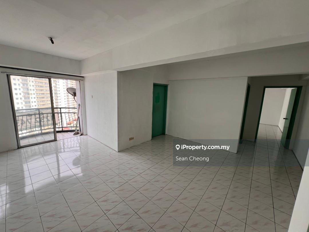 ROI up to 7%! Walking Distance to MRT Sentul Barat. Newly refurbished.
