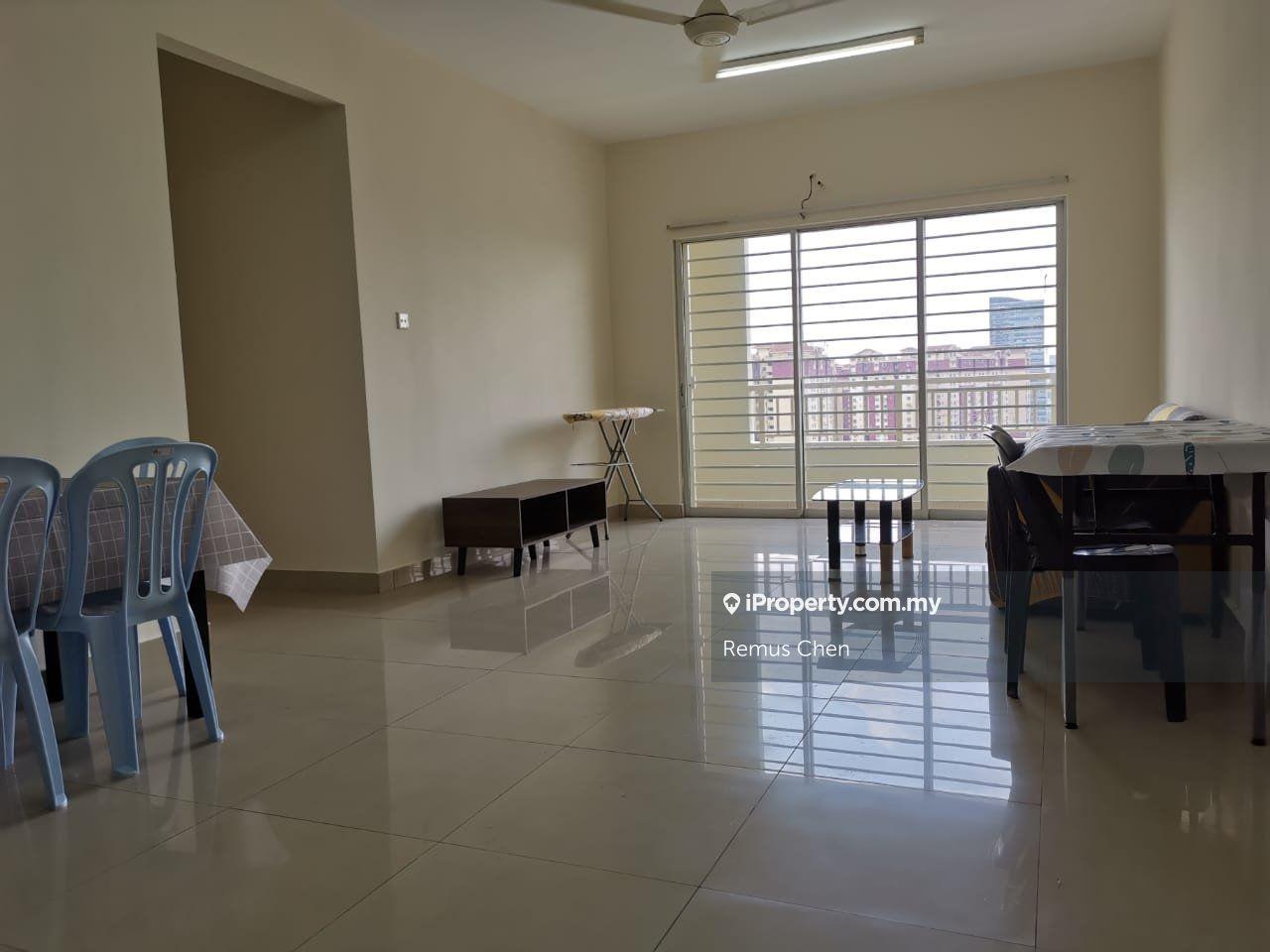 Suriamas Condo Bandar Sunway-2 Carparks