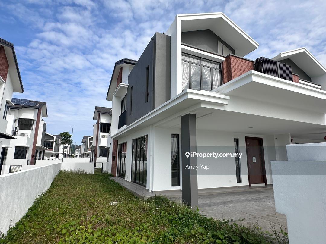 Super Below Market In Gamuda Garden End Lot Call Andy For Viewing