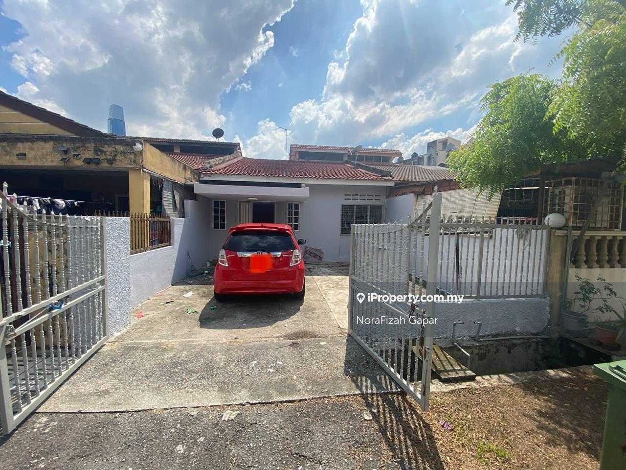 Single Storey Terrace Jalan Wira 7 Taman Maluri , Kuala Lumpur