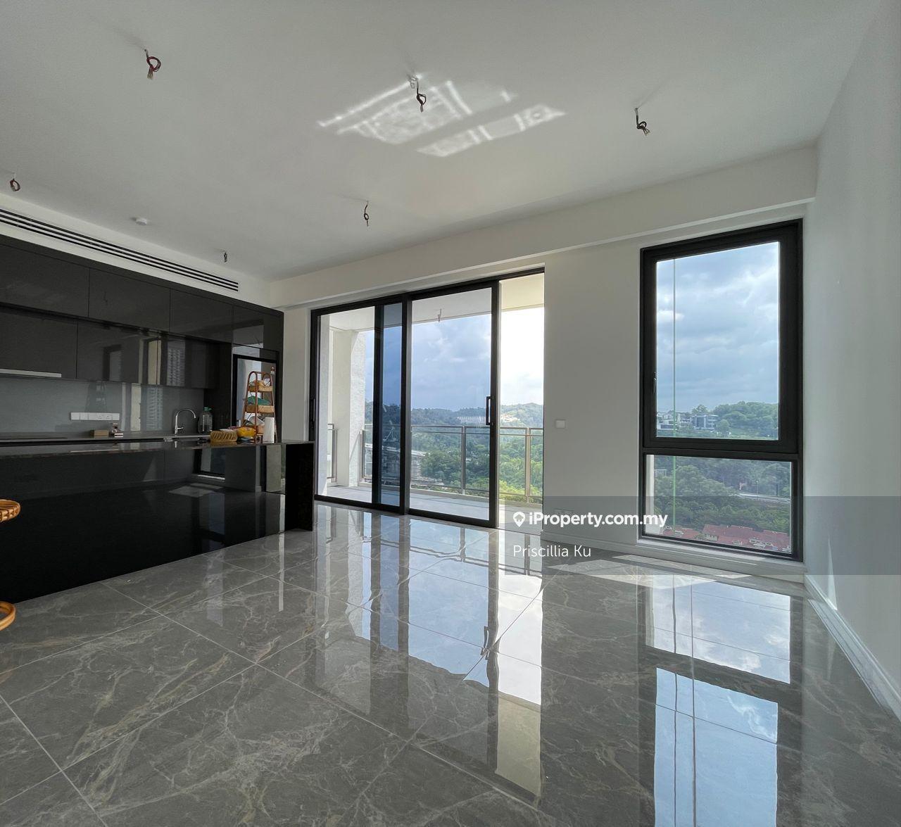 Park Regent Corner Unit - Highly sought after unit 