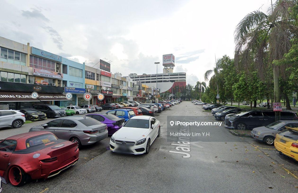 Three Storey Shop Intermediate Unit Ambang Botanic Bandar Botanic