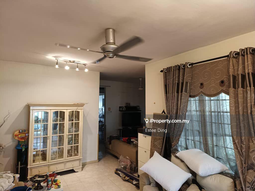 Bp11 two storeys house for sale