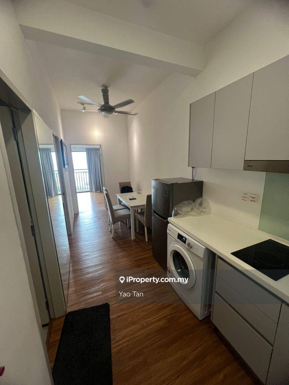 High Floor & Fully furnished