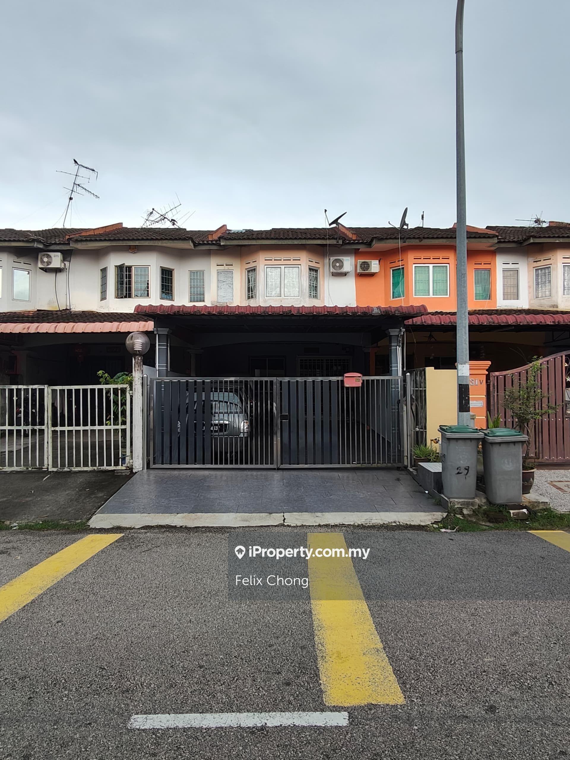 Taman Pulai Indah 2 Sty Medium Cost,Jalan Pi,Johor Bahru,Renovated