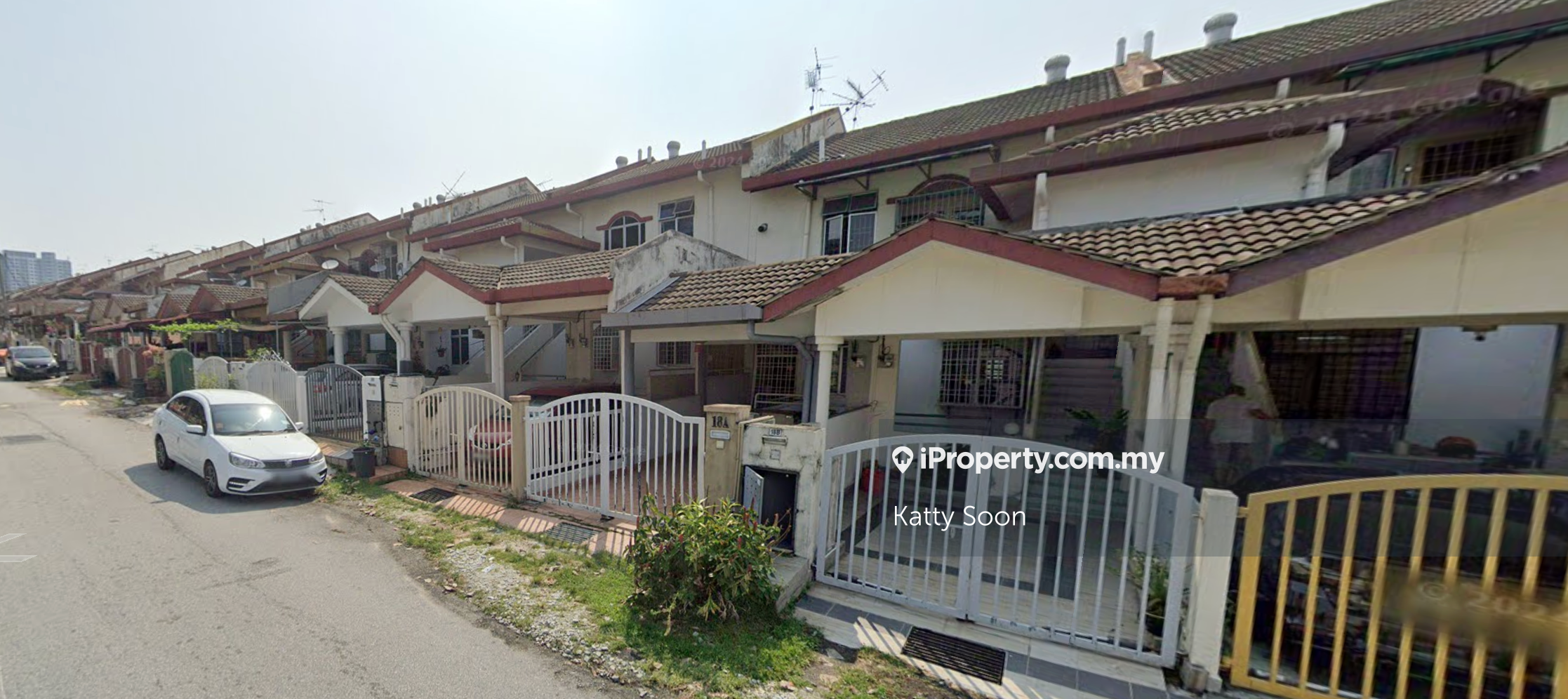 Taman Lagenda Mas Cheras Upper Unit Townhouse For Sale