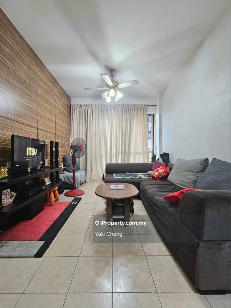 Renovated unit, Gated guarded, 100% loan