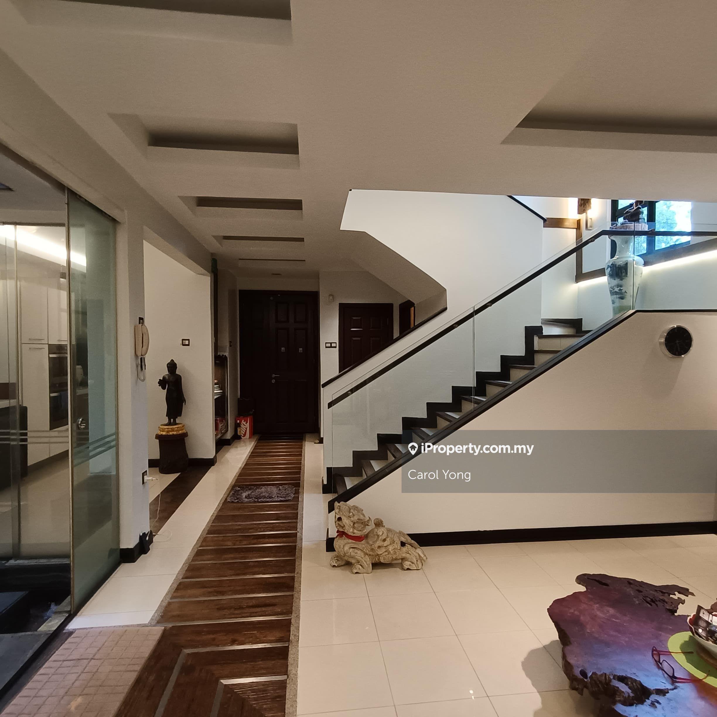 Rare Find in Nadia Parkhome. Where Retreat Meets Home, Every Day