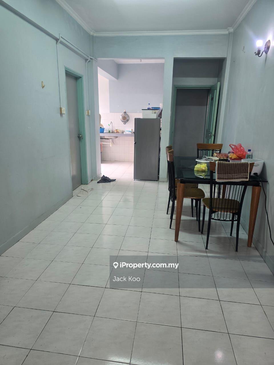 Mon Glori Apartment @ Permas Jaya 