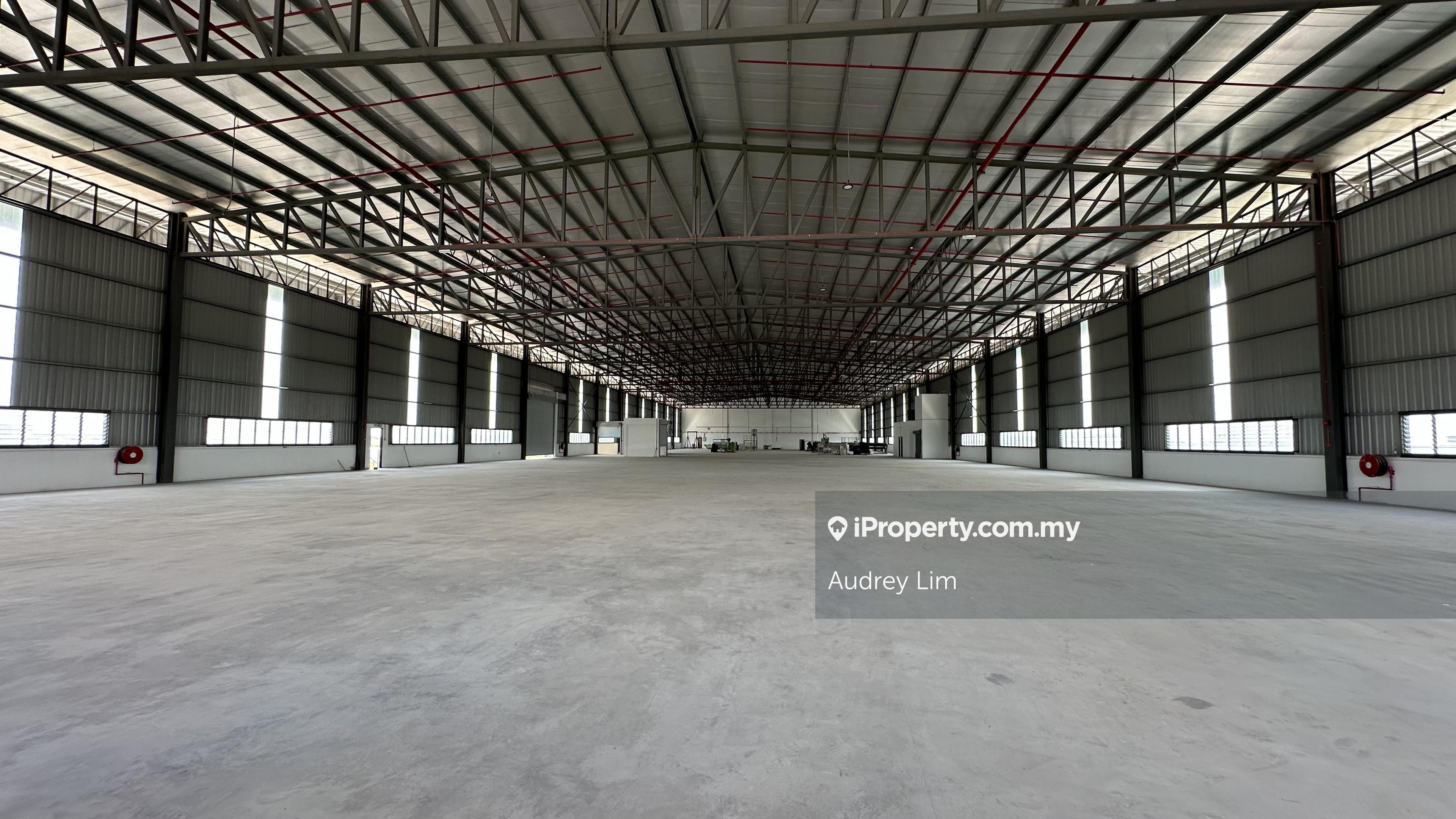Big Detached Factory for Sales and Rent at Banting, Selangor
