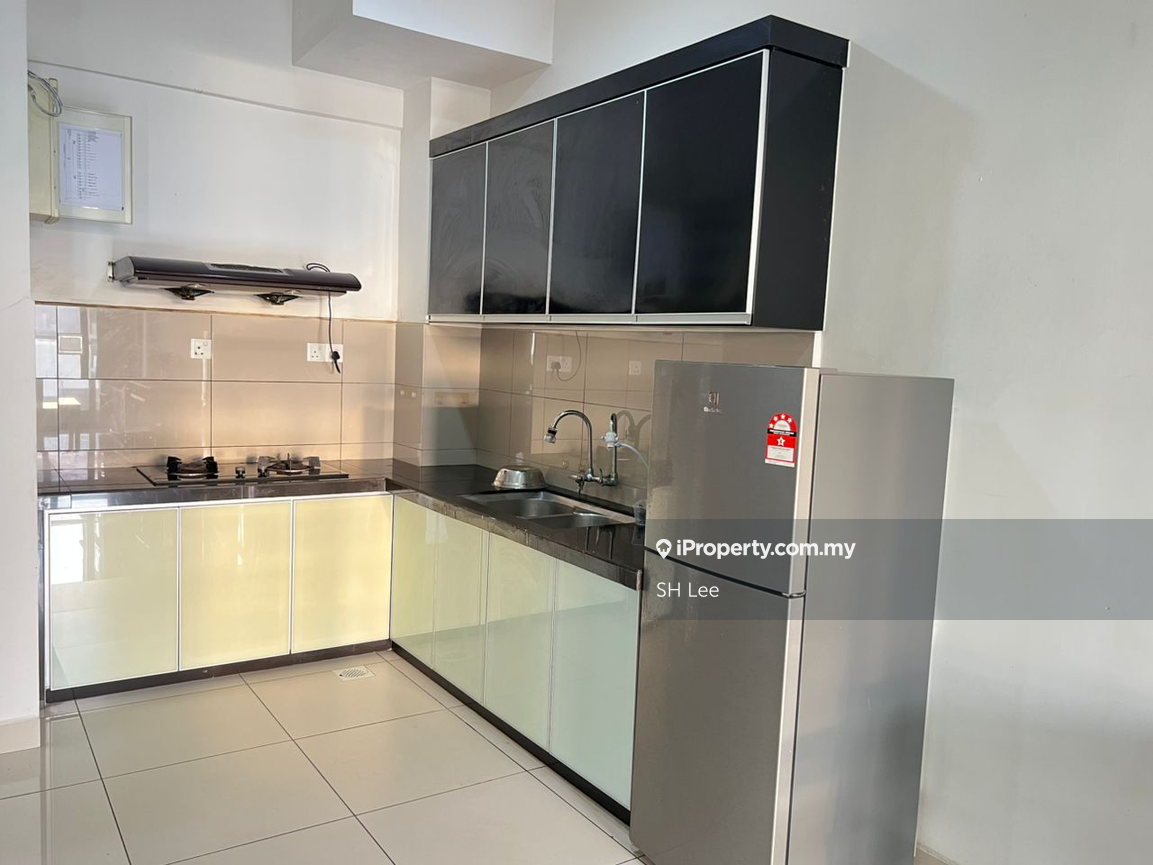 Woodsbury Suite For Rent