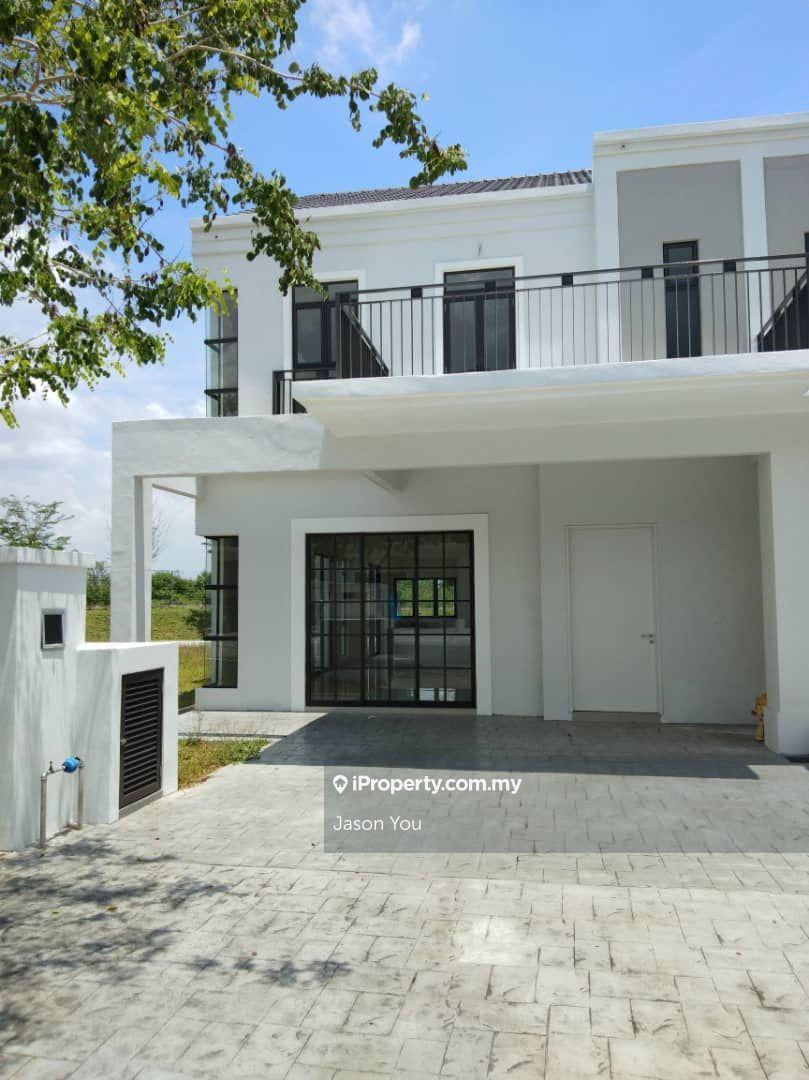 Huge Corner Lot For Sale, Freehold, Extra Land @ Sunsuria City, Sepang
