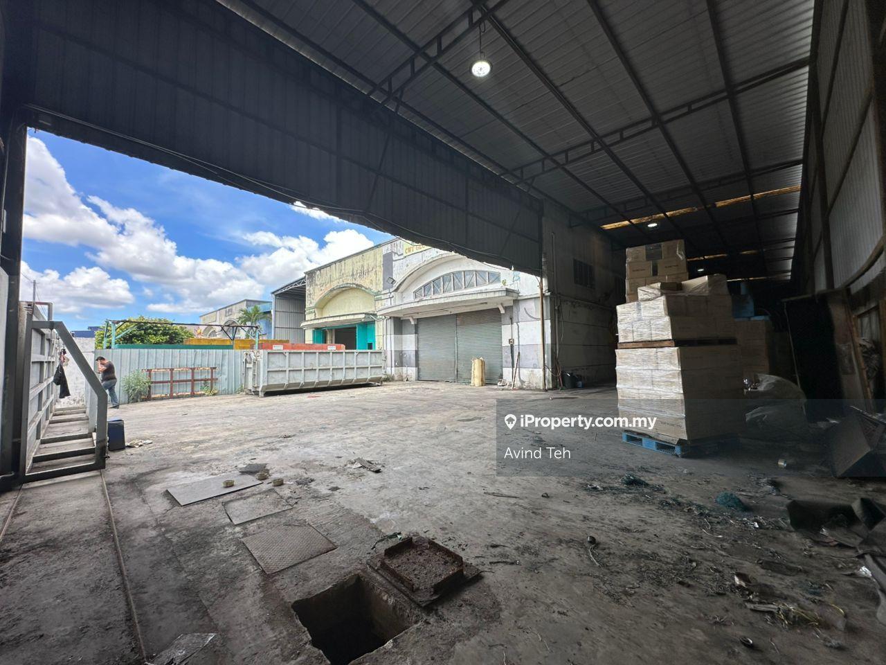 Factory for Sale @ Taman Klang Utama