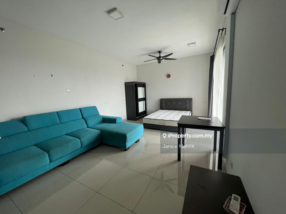 Spacious studio for rent