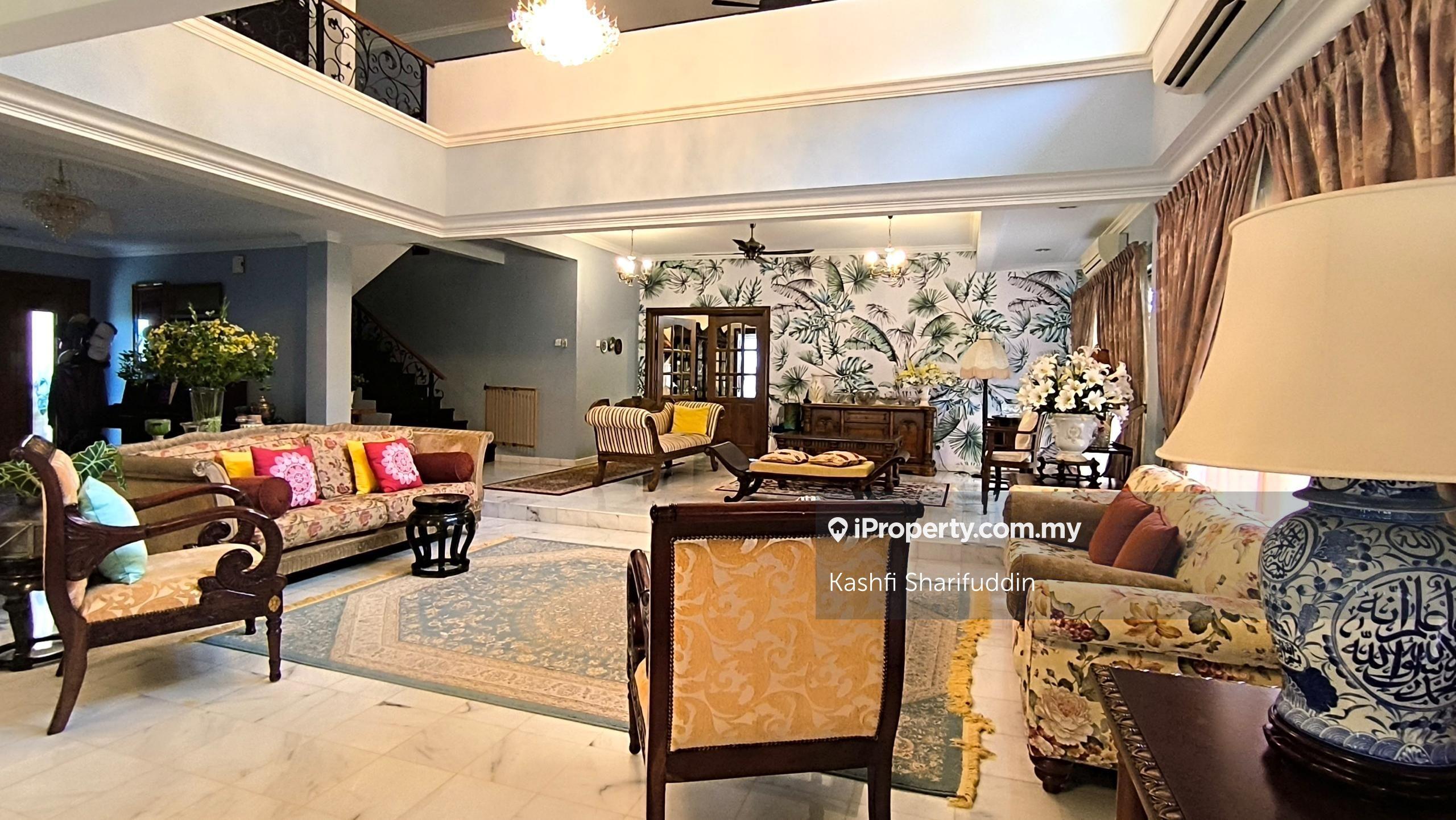 Spacious & impressive bungalow. Near to mosque. Taman TAR, Ampang