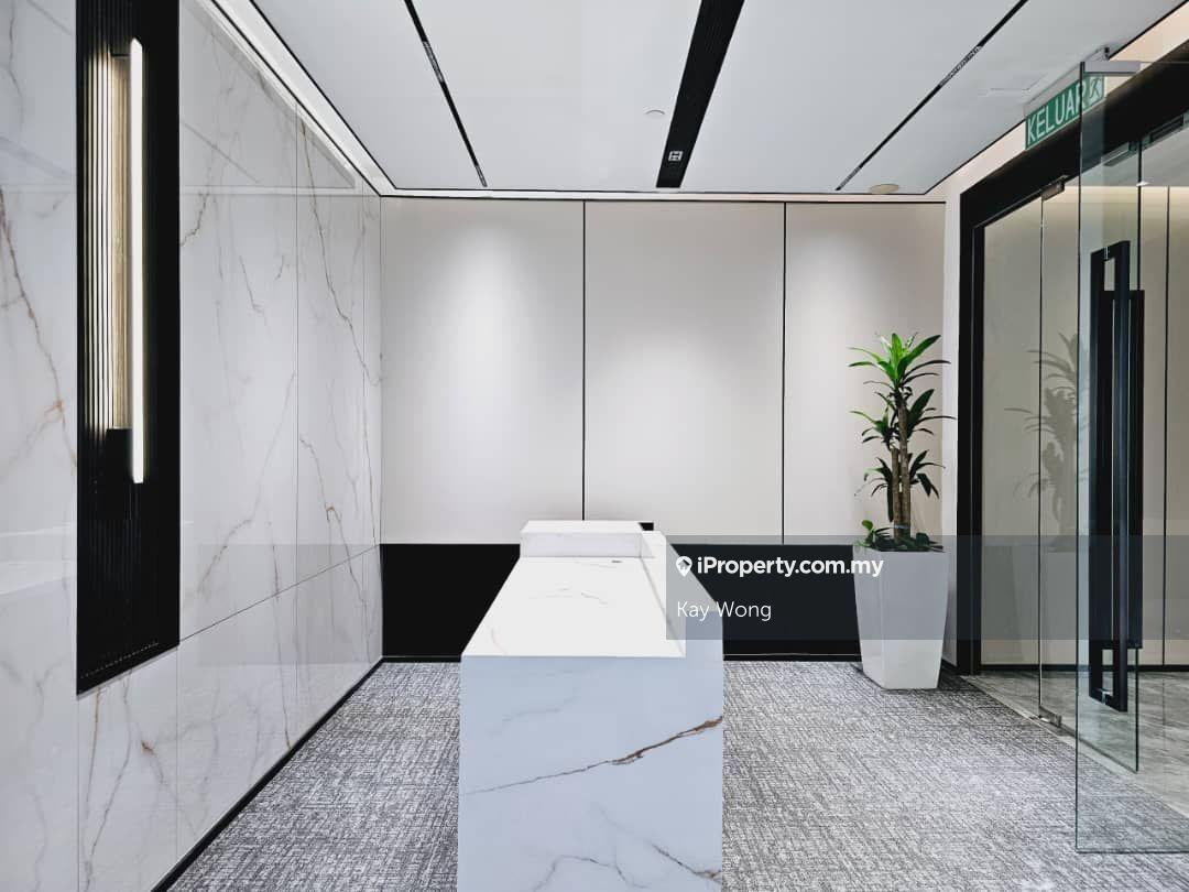 Brand new modern fitted office on TRX  high floor