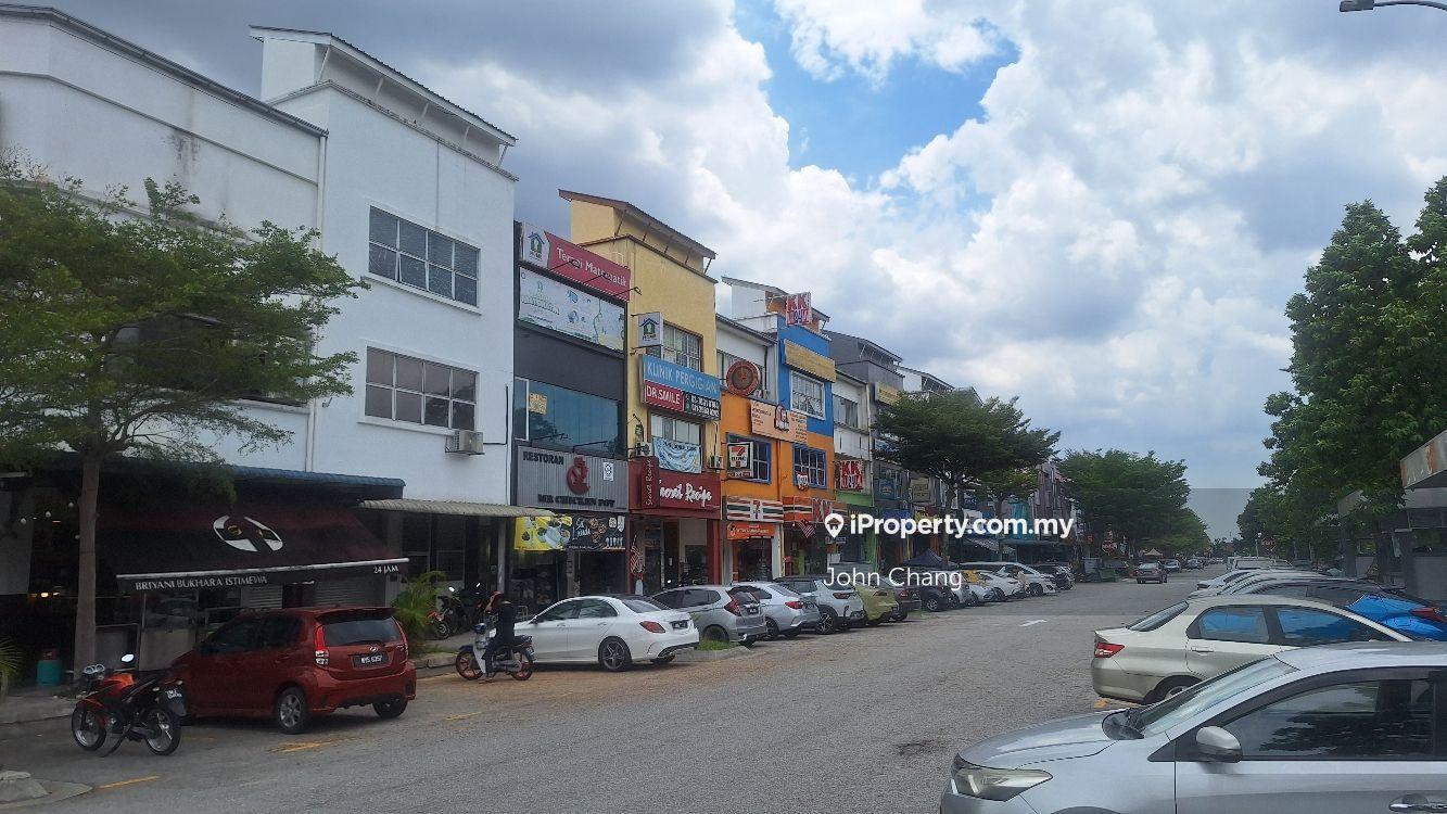 Subang bestari Grd flr shop for rent