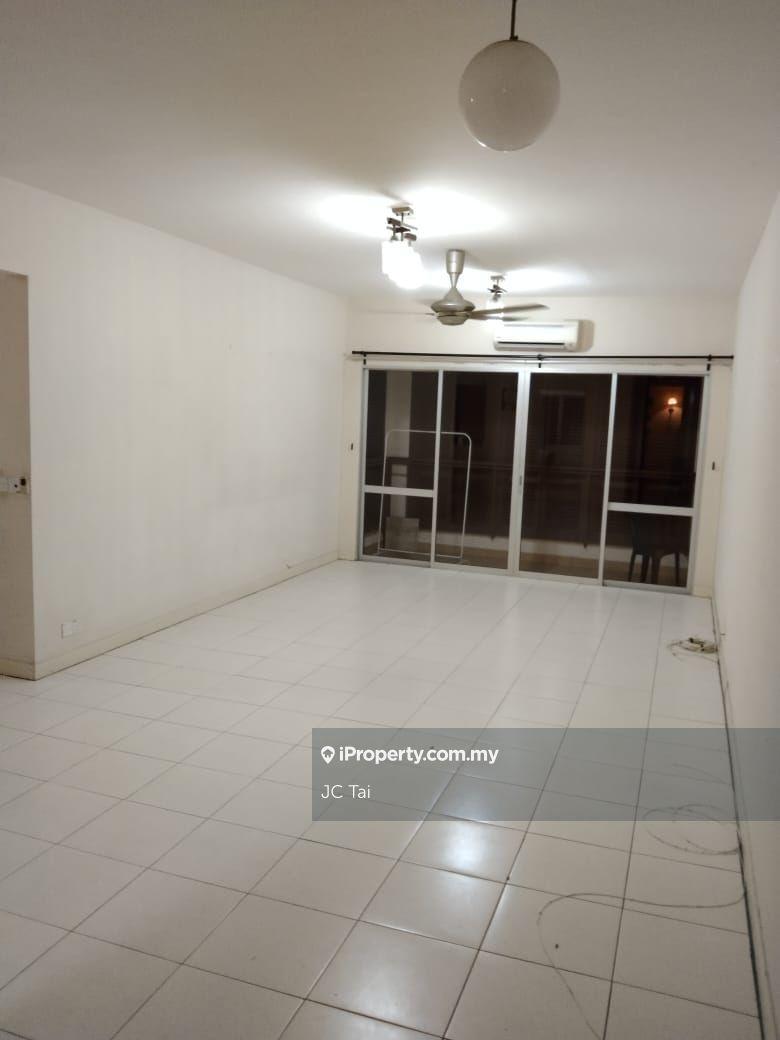 Coner Unit Beside Sri Rampai Lrt Station Partial Furnished Desa Putra