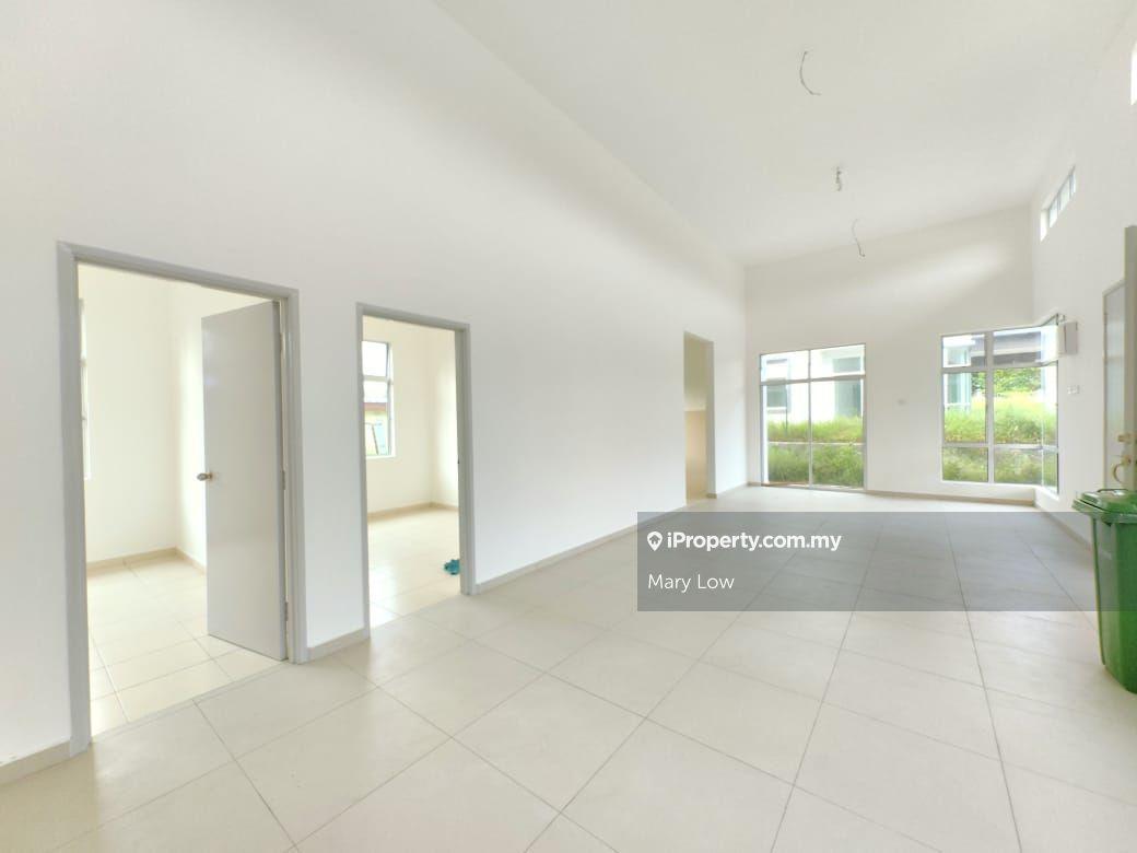 Melaka Alor Gajah, Gadek, Freehold Single Storey Semi D For Sale