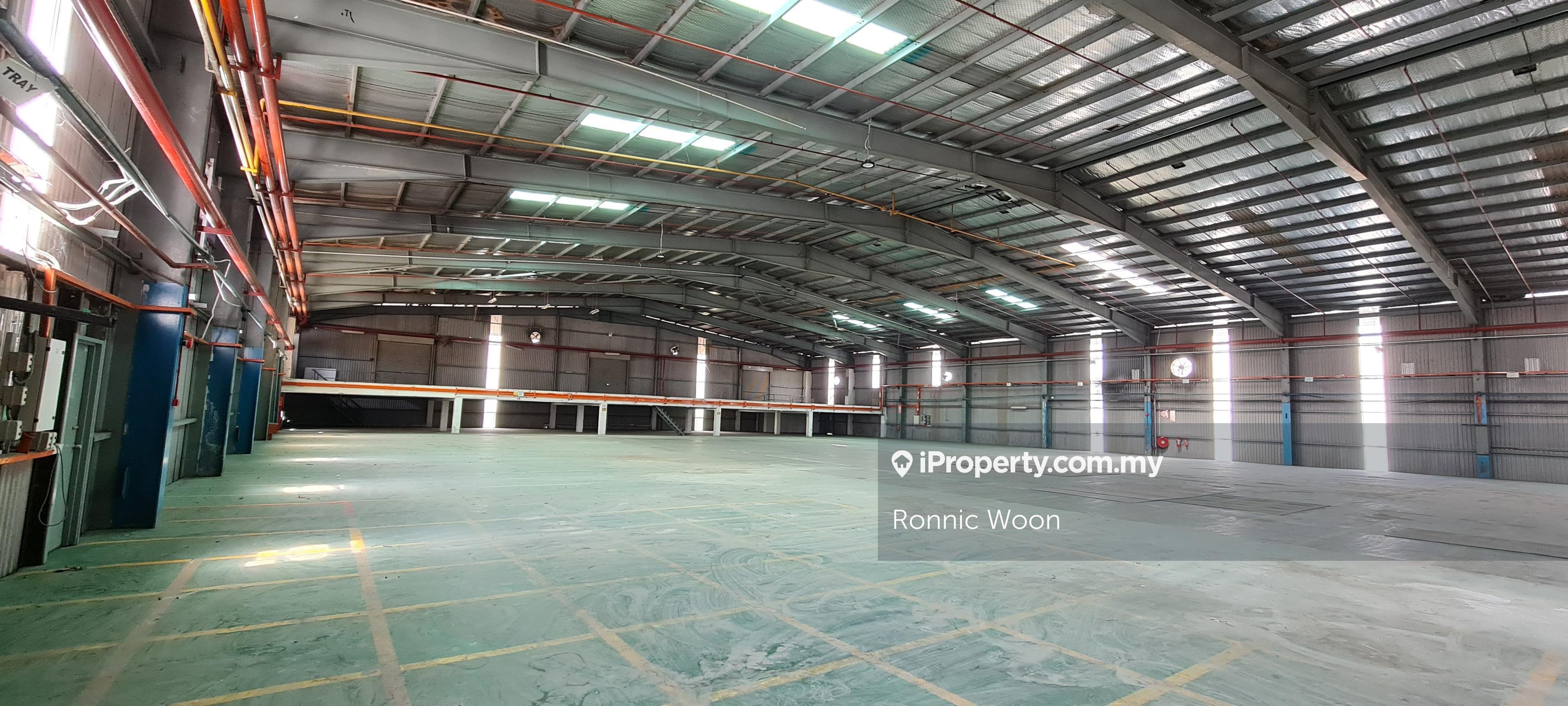 Detached Factory Warehouse at Bangi For Sell