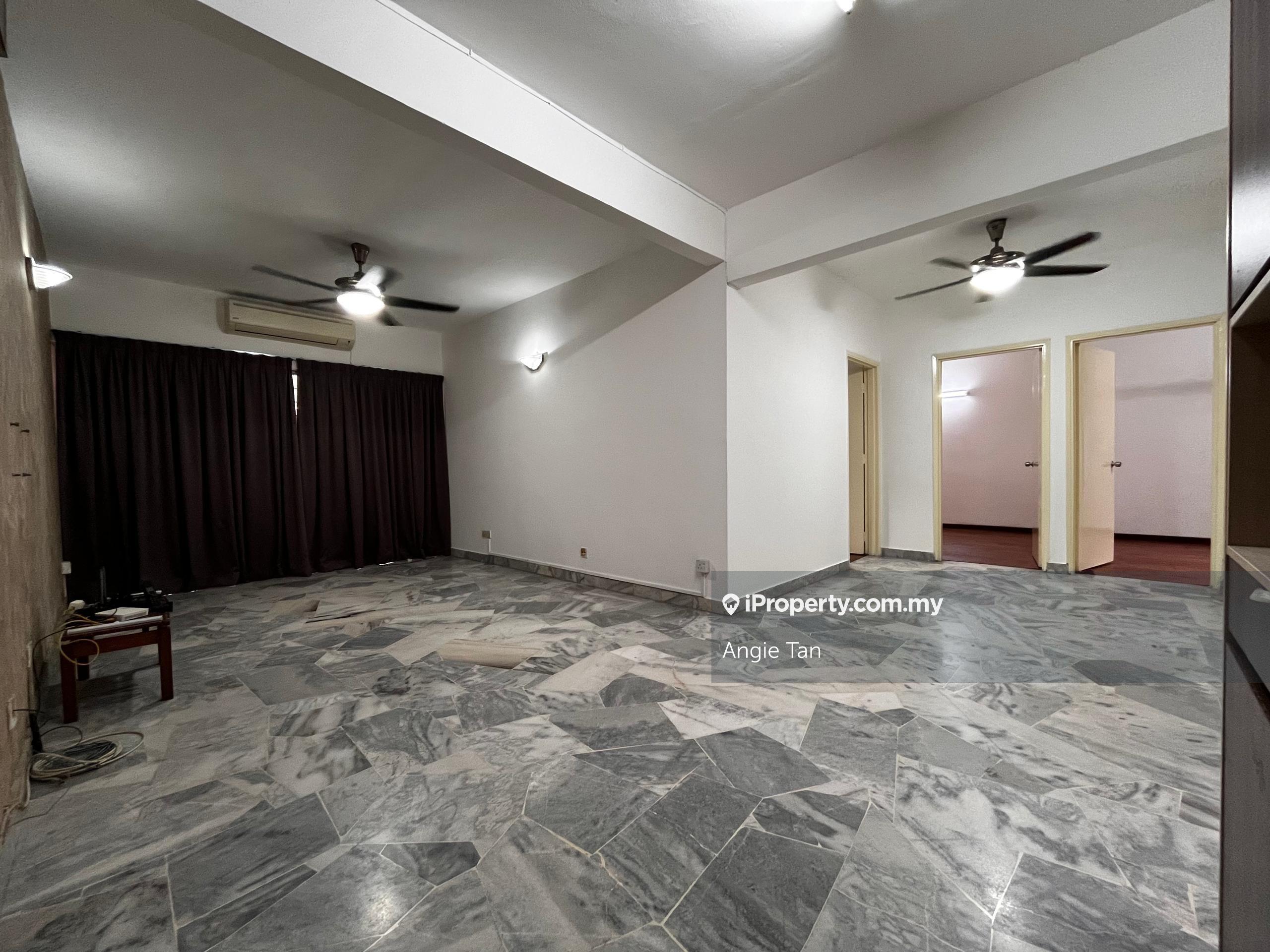 Desa 288 First floor for Sales!