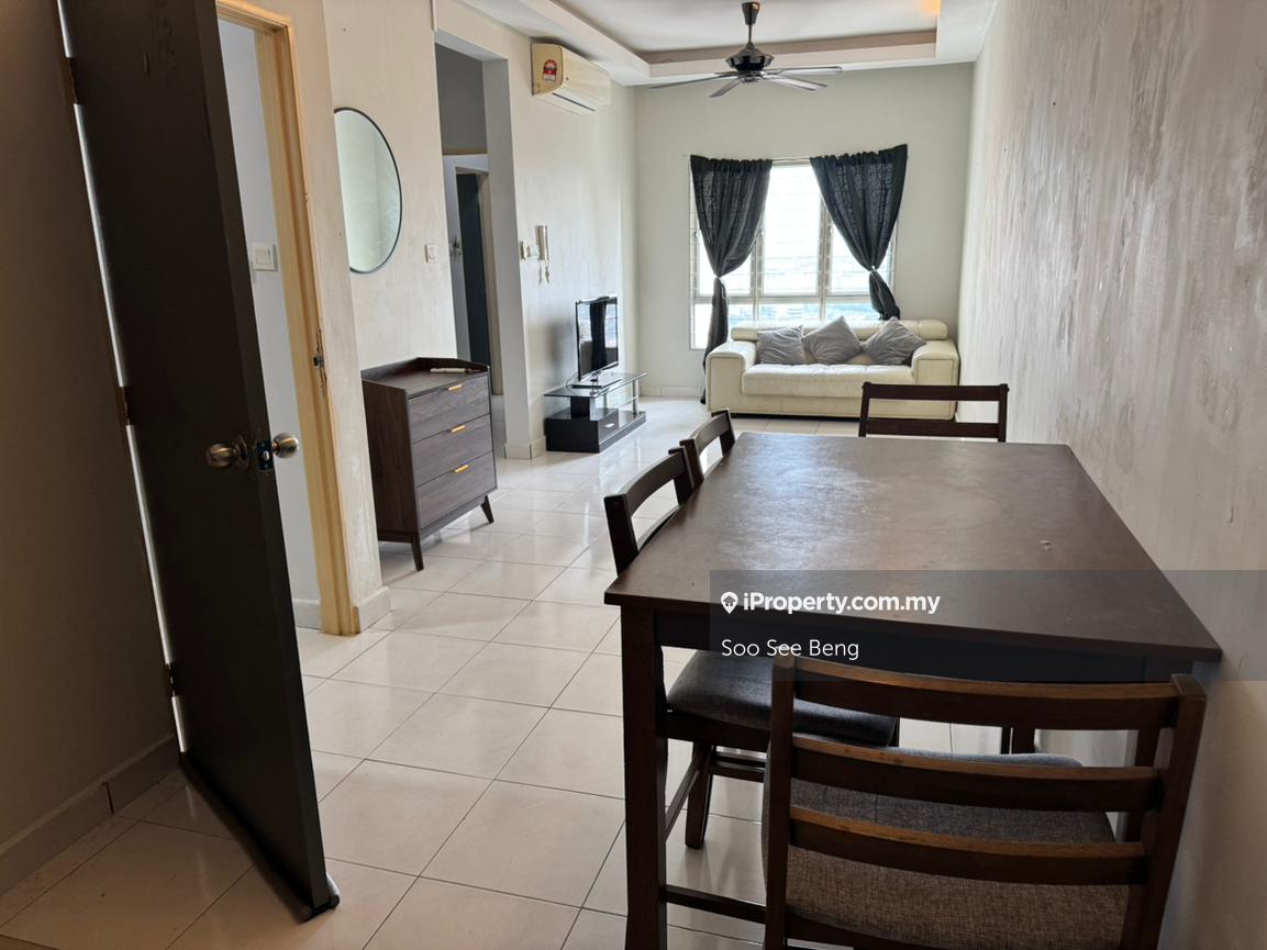Metropolitan Square condo, Block D, Near 7 Eleven