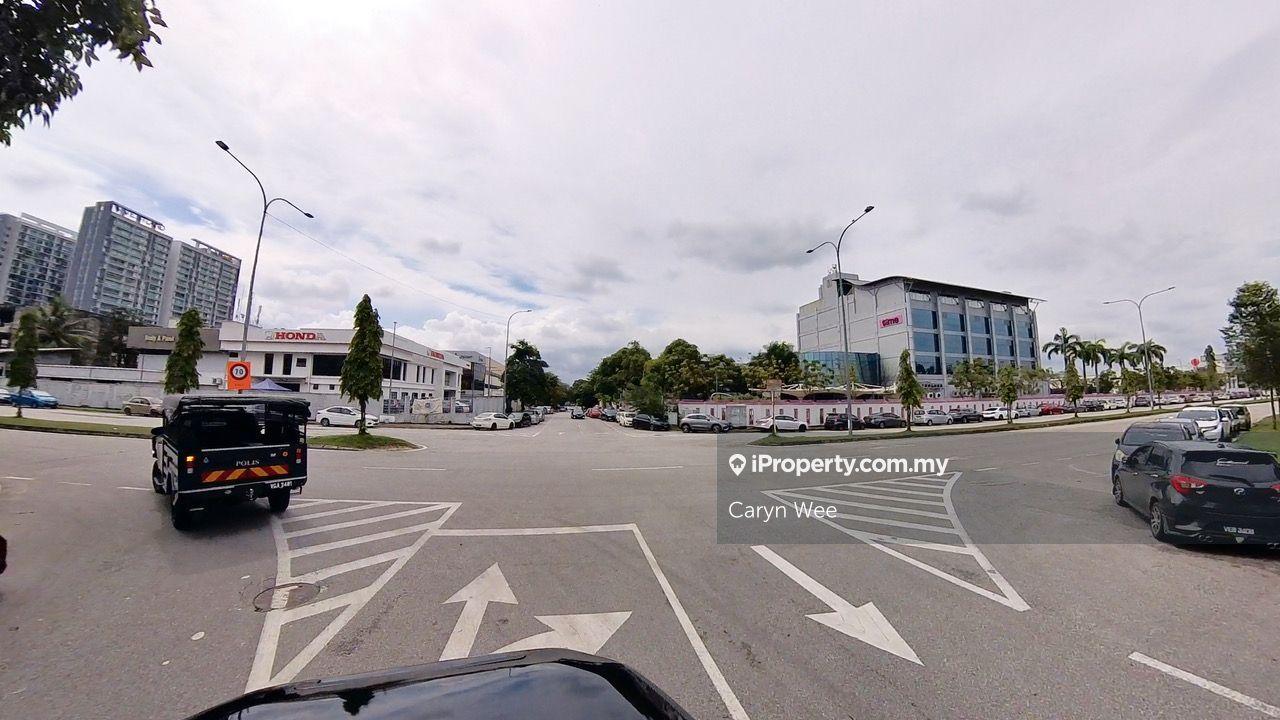 Detached factory with 3-sty office for sale at Hicom Glenmarie