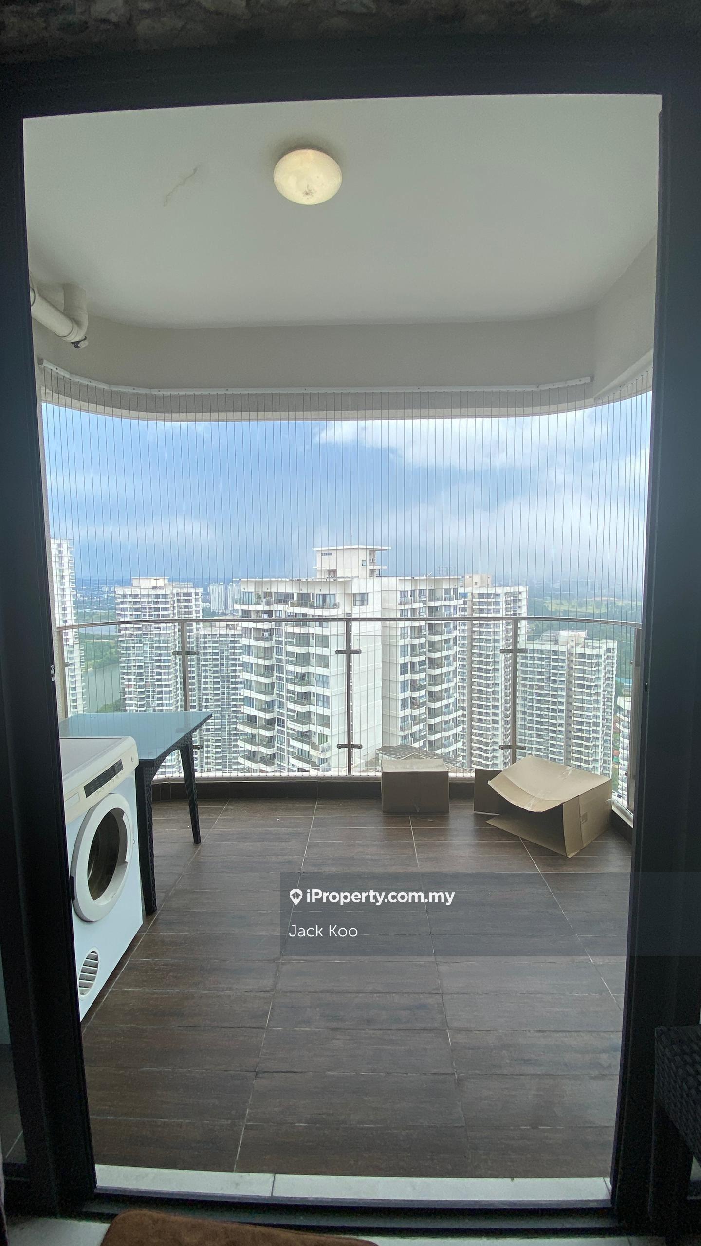 Country Garden Danga Bay High Floor Sea View 
