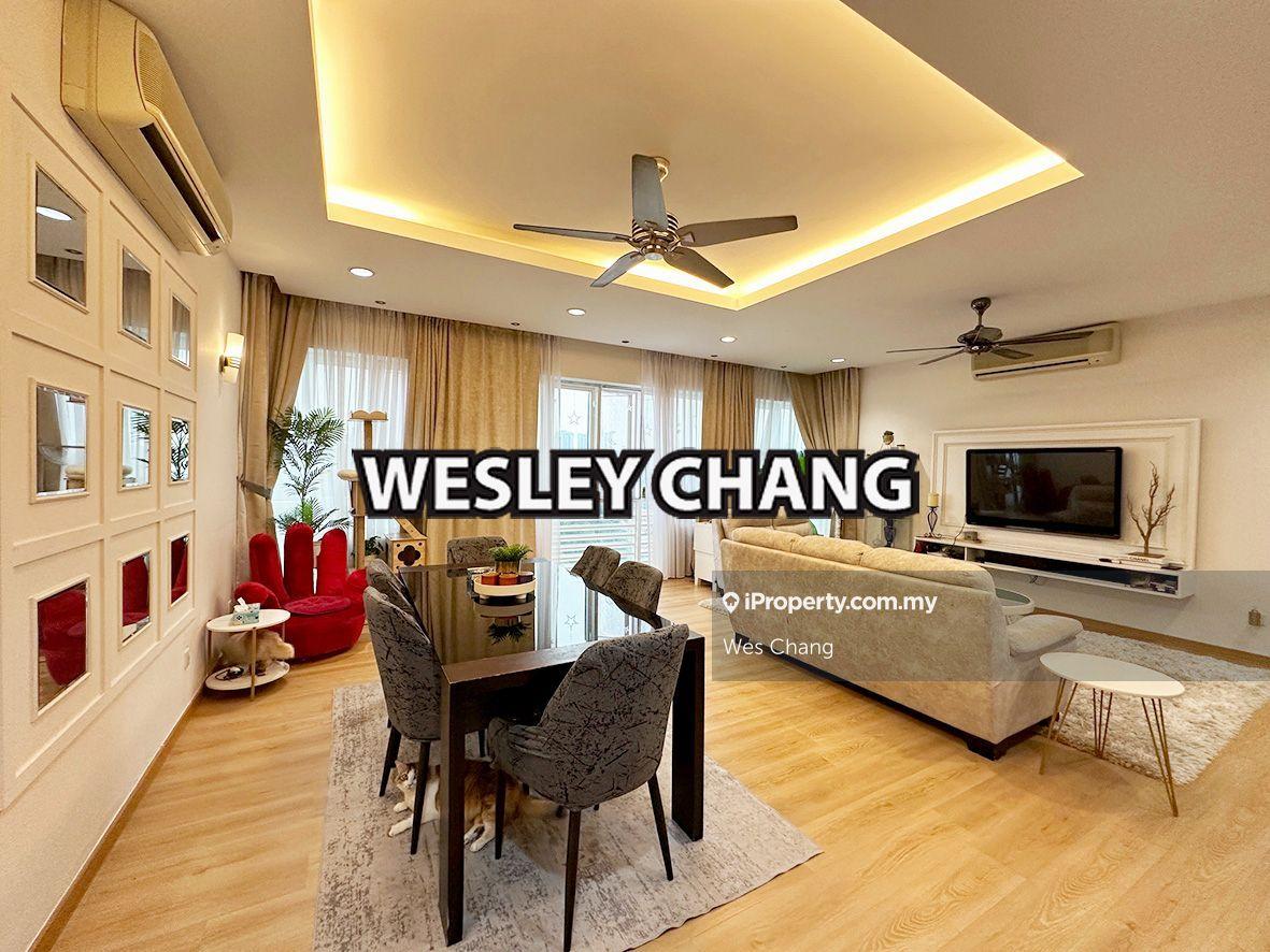 Modern classic well renovated home waiting for new owner to move in
