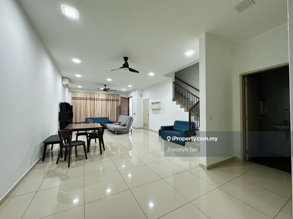Fully furnish 2 storey house @ Bandar Rimbayu Penduline